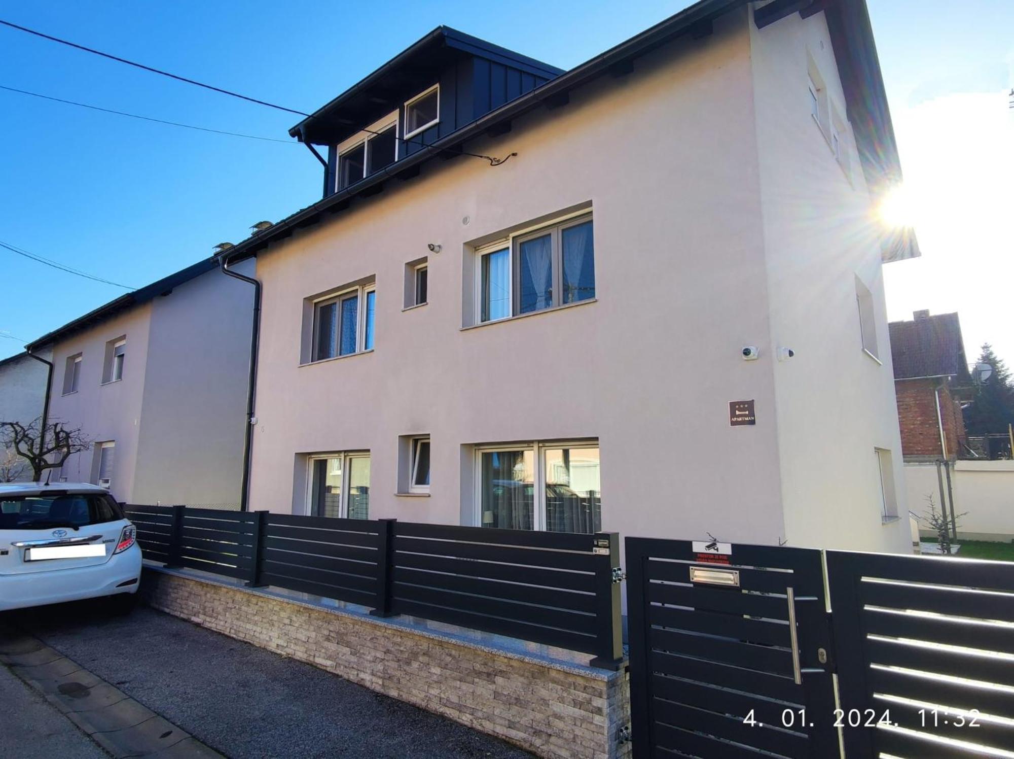 Lumani Apartment Zagreb With Free Parking Экстерьер фото