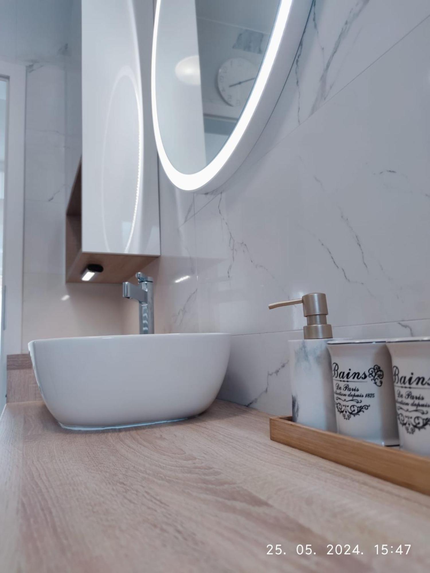 Lumani Apartment Zagreb With Free Parking Экстерьер фото