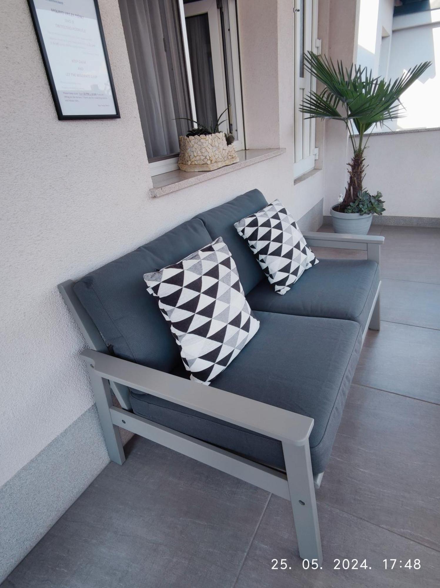Lumani Apartment Zagreb With Free Parking Экстерьер фото